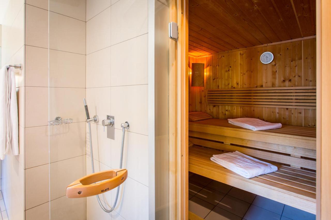 Restaurant Hotel L'Arnsbourg Baerenthal ภายนอก รูปภาพ