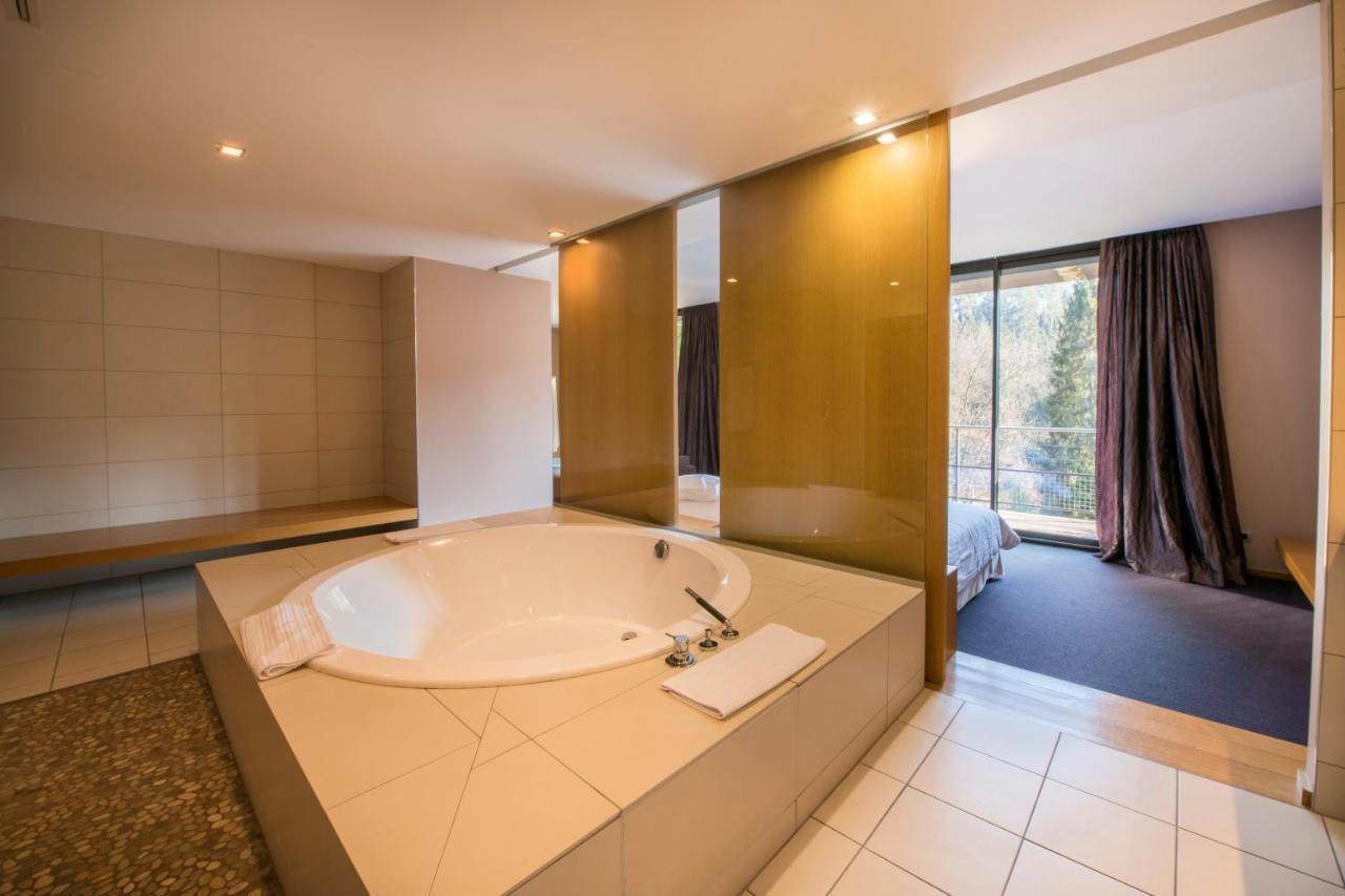 Restaurant Hotel L'Arnsbourg Baerenthal ภายนอก รูปภาพ